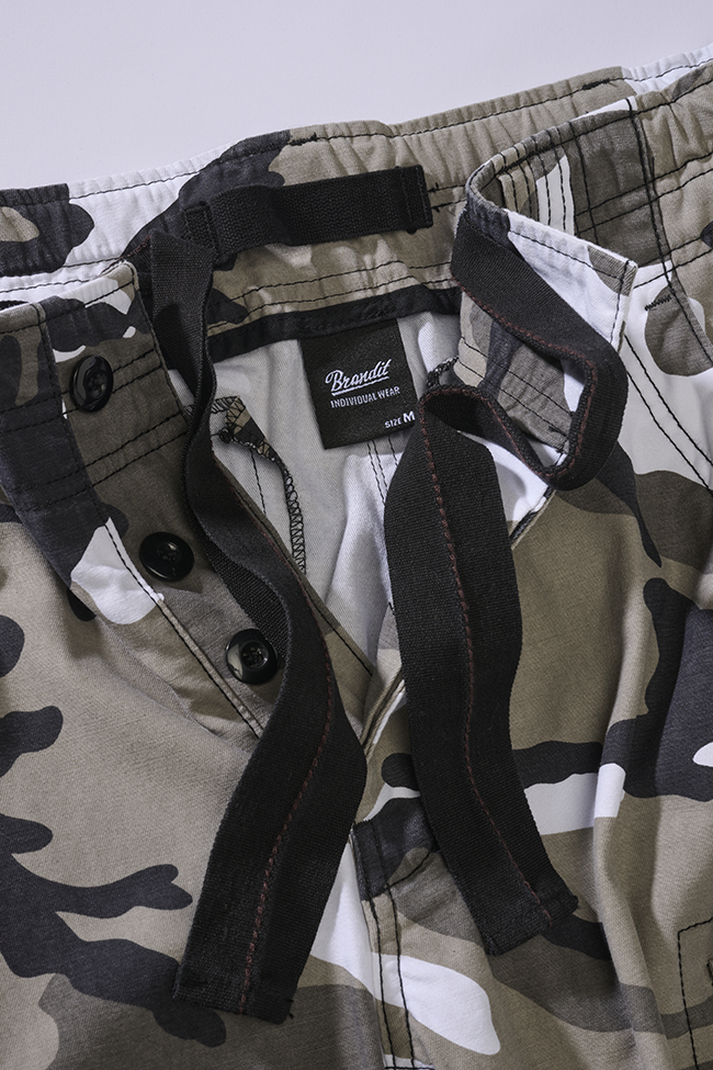 Pantalon cargo Brandit Pure Slim Fit coton 100 % huit poches et taille réglable par cordon