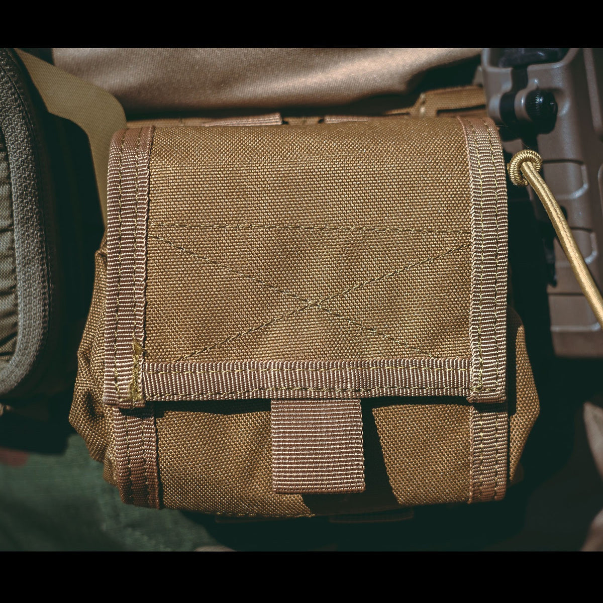 Poche de délestage vide-chargeur MOLLE polyester 600D 20 cm repliable