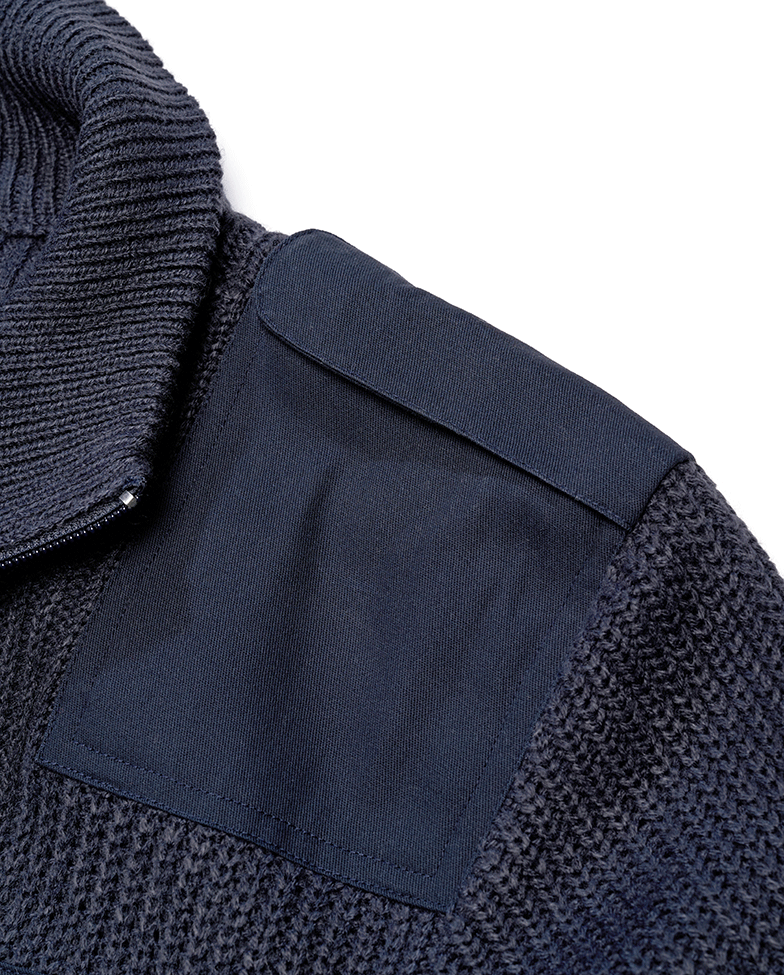 Gilet Brandit BW Cardigan maille polyacrylique col épais épaulettes et poche poitrine