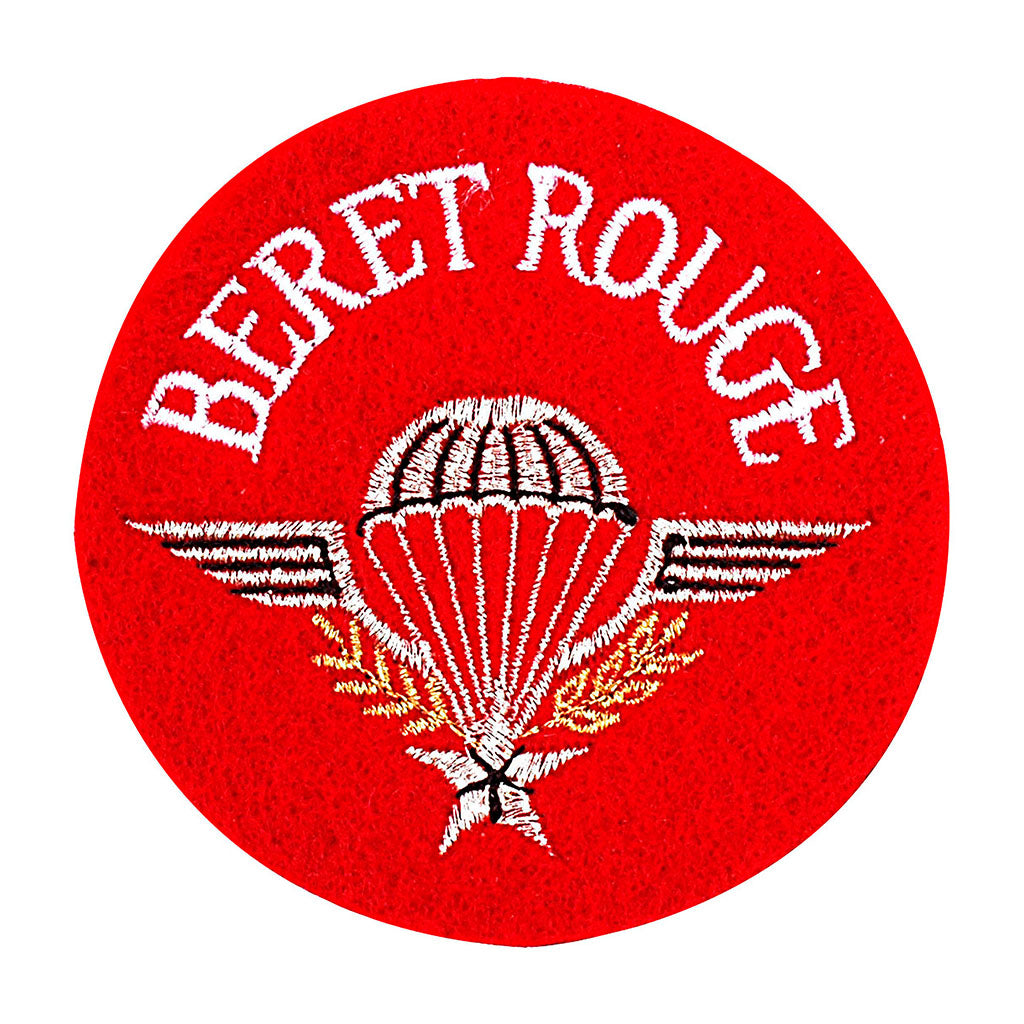 Écusson brodé Ares béret rouge insigne de tradition pour tenue et paquetage