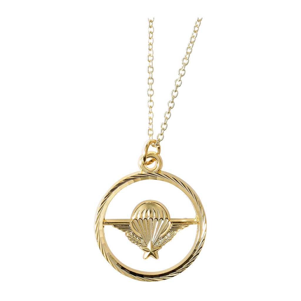 Médaille pendentif de brevet parachutiste Ares livrée avec sa chaîne de cou