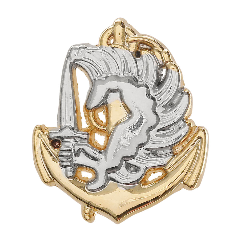 Pin's insigne de béret Boussemart parachutiste des troupes de marine pour coiffe