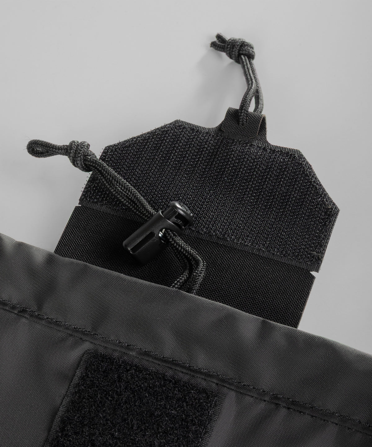 Poche de délestage GK Dutycall à ouverture haute sur platine MOLLE
