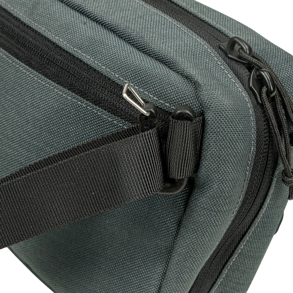 Pochette EDC Condor Tech Pouch 13 x 22 cm rangement des câbles et chargeurs