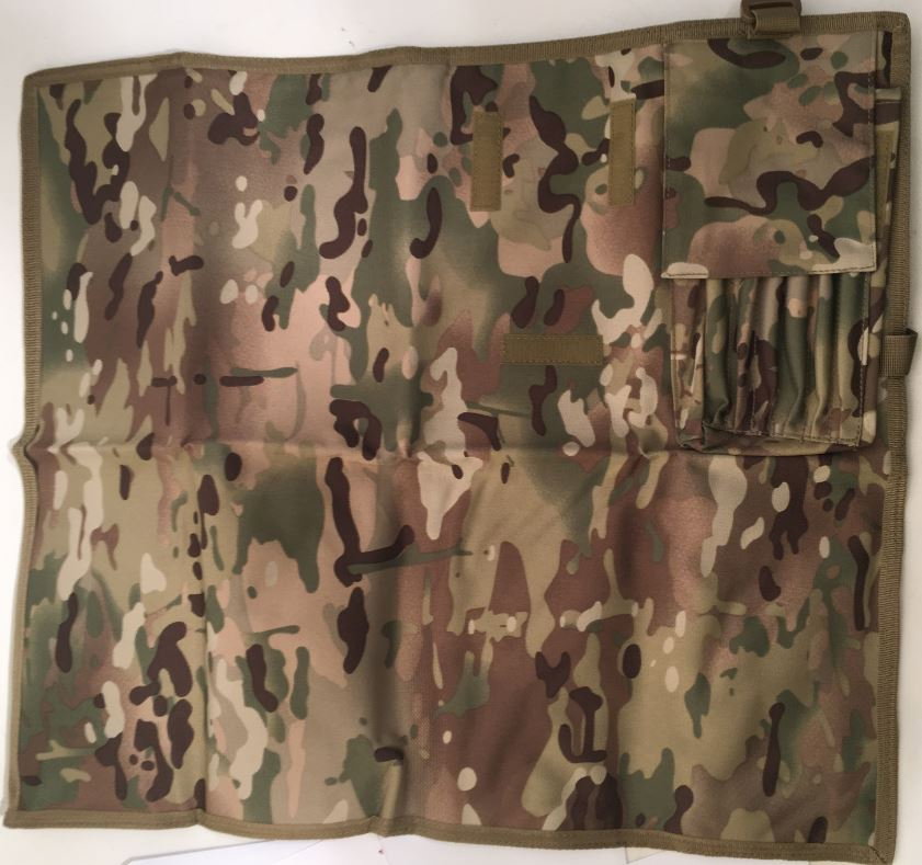 Porte-carte BCB Patrol Commander 60 x 40 cm ouvert avec mousqueton pivotant