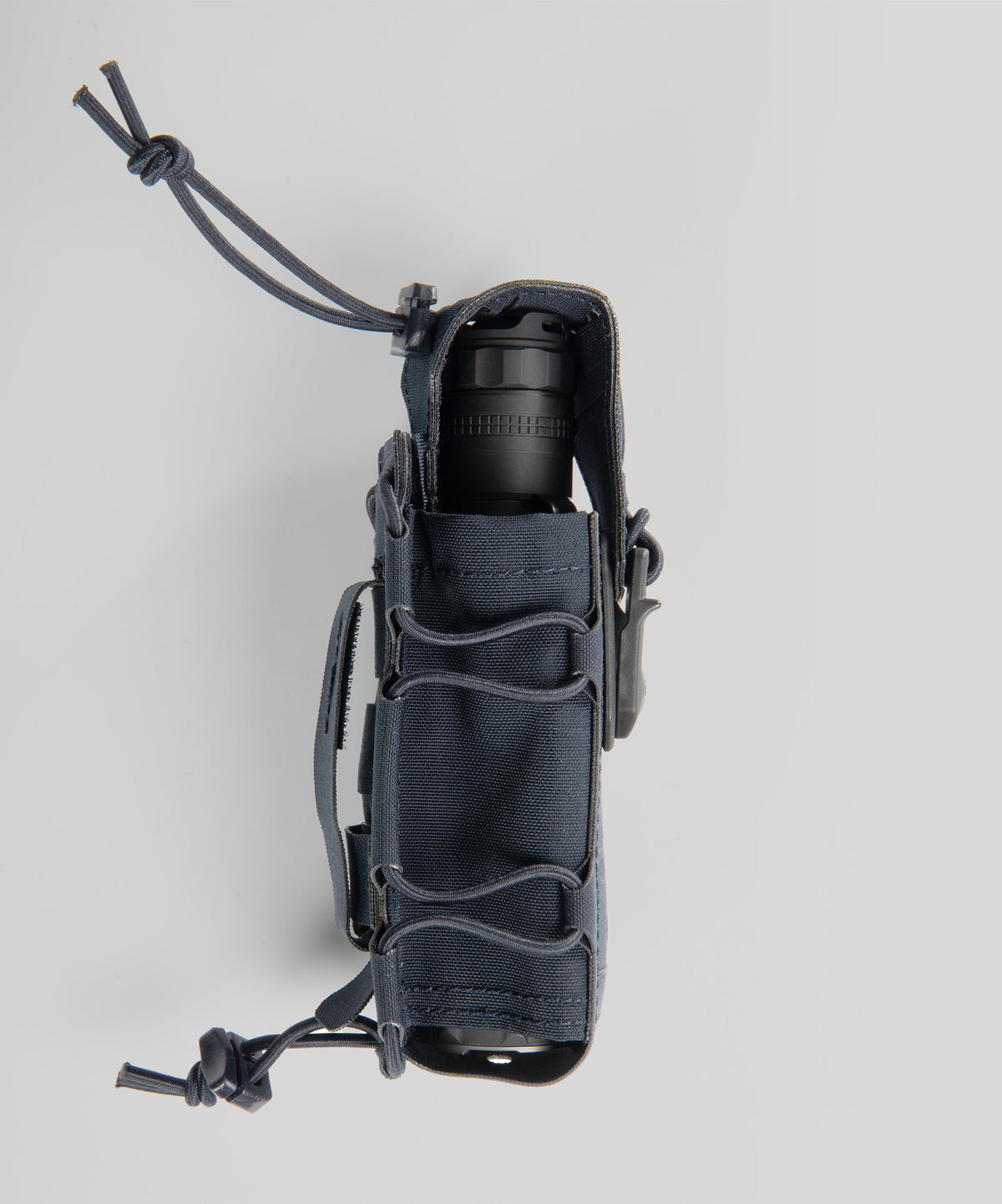 Porte-lampe GK Dutycall réglable sur platine MOLLE en deux finitions
