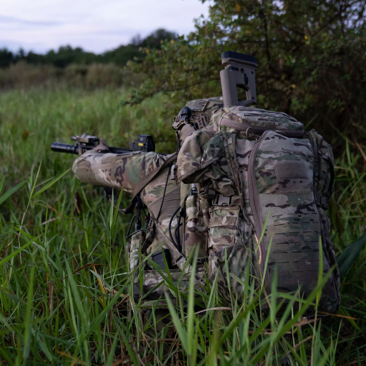 Sac à dos tactique Eberlestock Phantom G3 43 L pour tireur de précision, fourreau amovible et cloison repliable