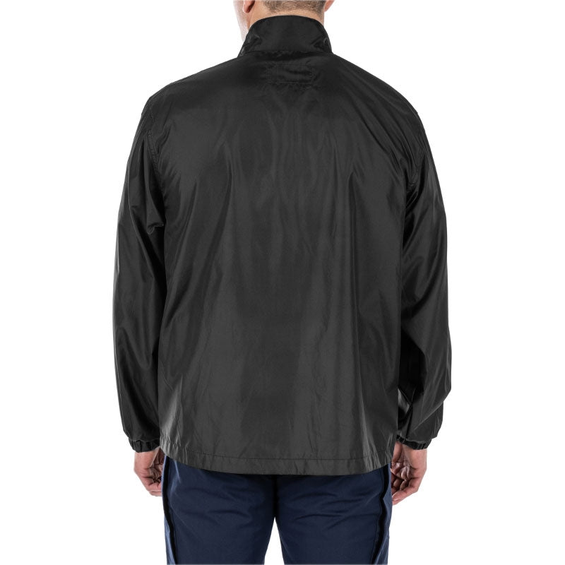 Veste compressible 5.11 Tactical anti-UV UPF40 rangée dans sa propre pochette