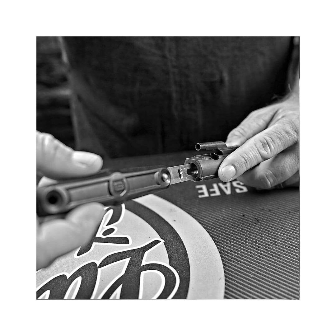 Outil de décalaminage AR-15 Breakthrough à lames rétractables double extrémité