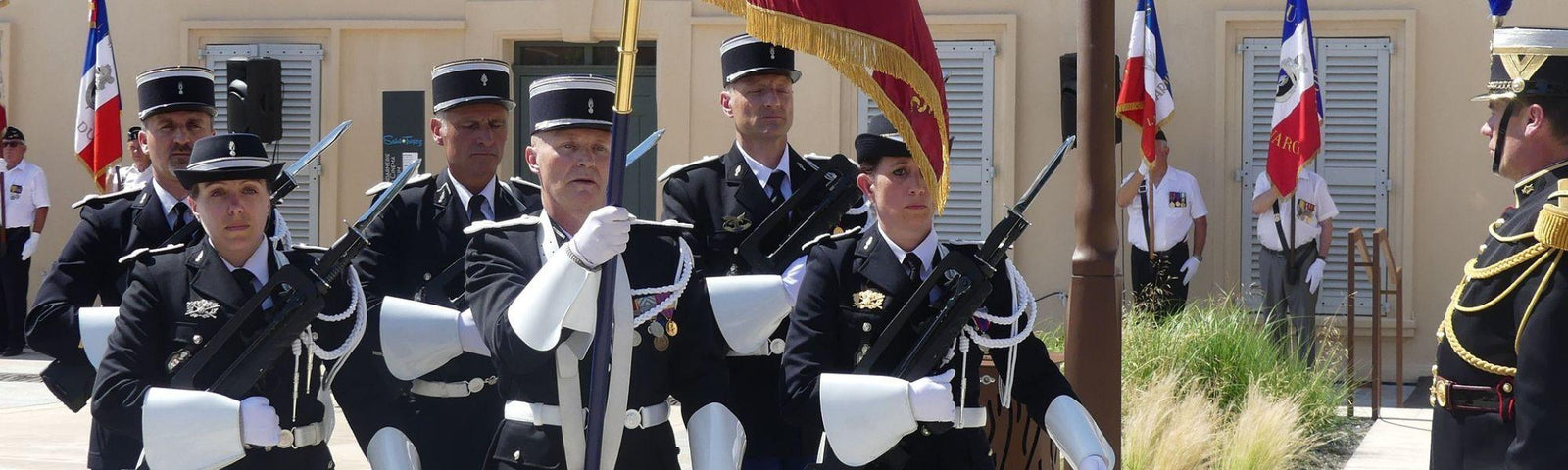 Les grades de la gendarmerie nationale : guide 2024