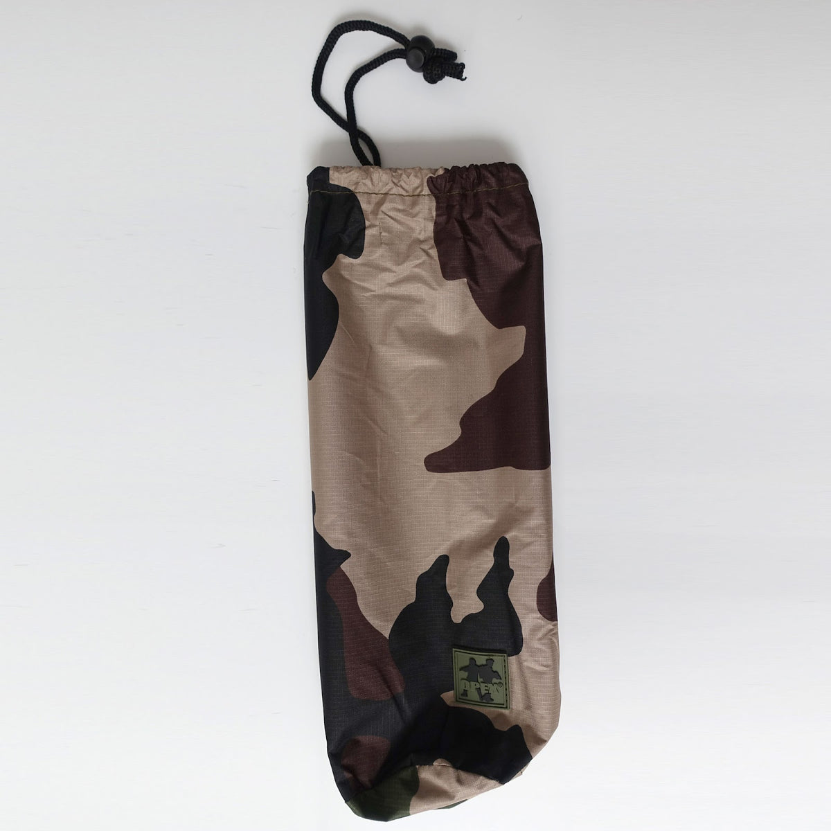 Bâche de bivouac OPEX polyester ripstop 210T 3 x 3 m et 9 points d'ancrage