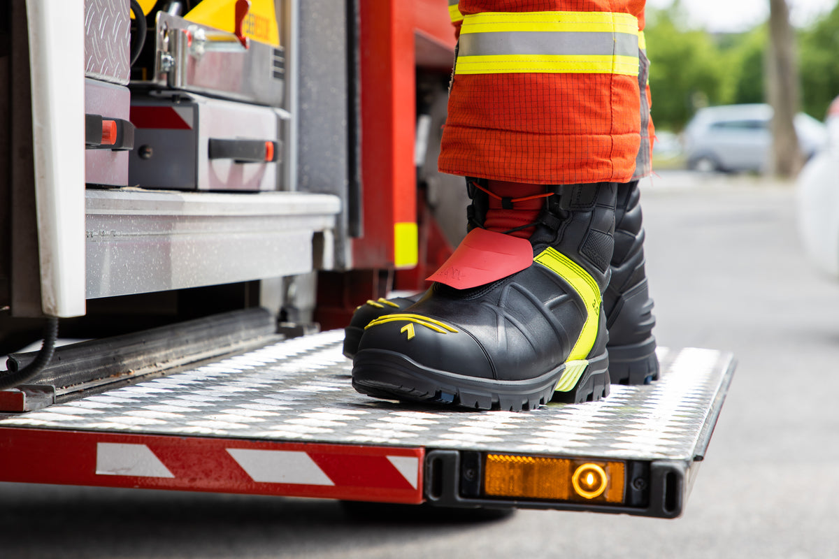 Rangers pompiers Haix FIRE HERO 3.0 anti-coupure classe 2 protection 3Z CROSSTECH
