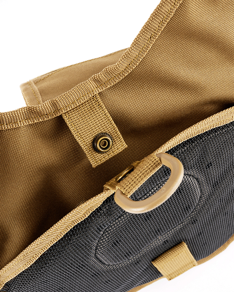 Sacoche Brandit Travel Side polyester 600D bandoulière matelassée poche tablette