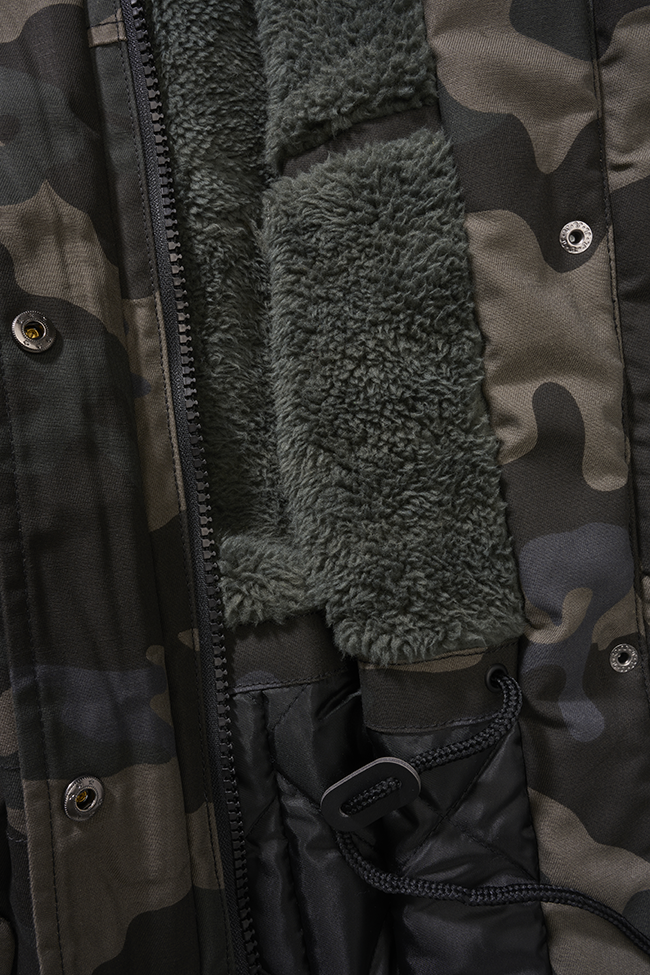 Parka Brandit Marsh Lake coupe femme à pans longs doublure matelassée et peluche