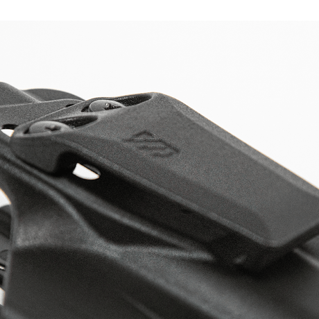 Clip de ceinture Blackhawk Stache en J 1,5 pouce (3,8 cm) réglable en hauteur et inclinaison
