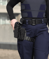 Holster GK Pro à double sécurité avec arceau verrouillable et déflecteur latéral