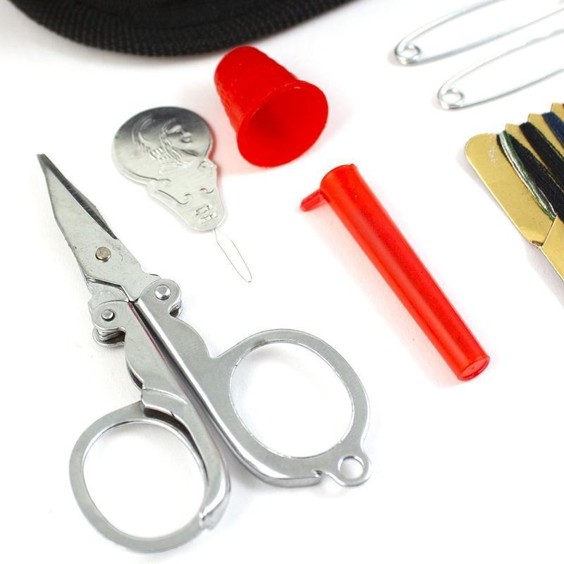 Kit de couture Mil-Tec compact en étui nylon enduit PVC