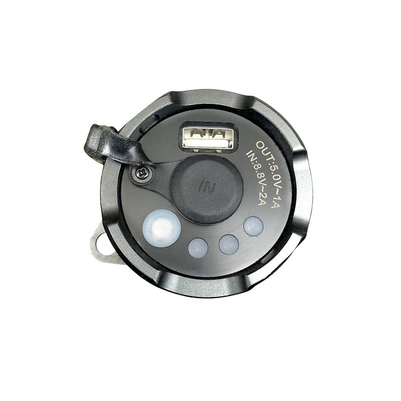 Lampe projecteur Powertac X10K 9 500 lumens 490 000 candela portée 1 400 mètres