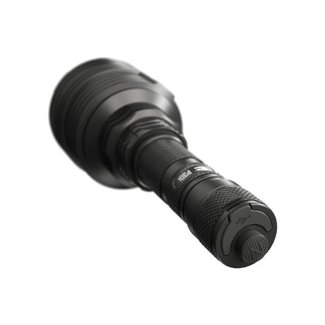 Lampe torche longue portée Nitecore P30i 2000 lumens portée 1000 m avec commande déportée