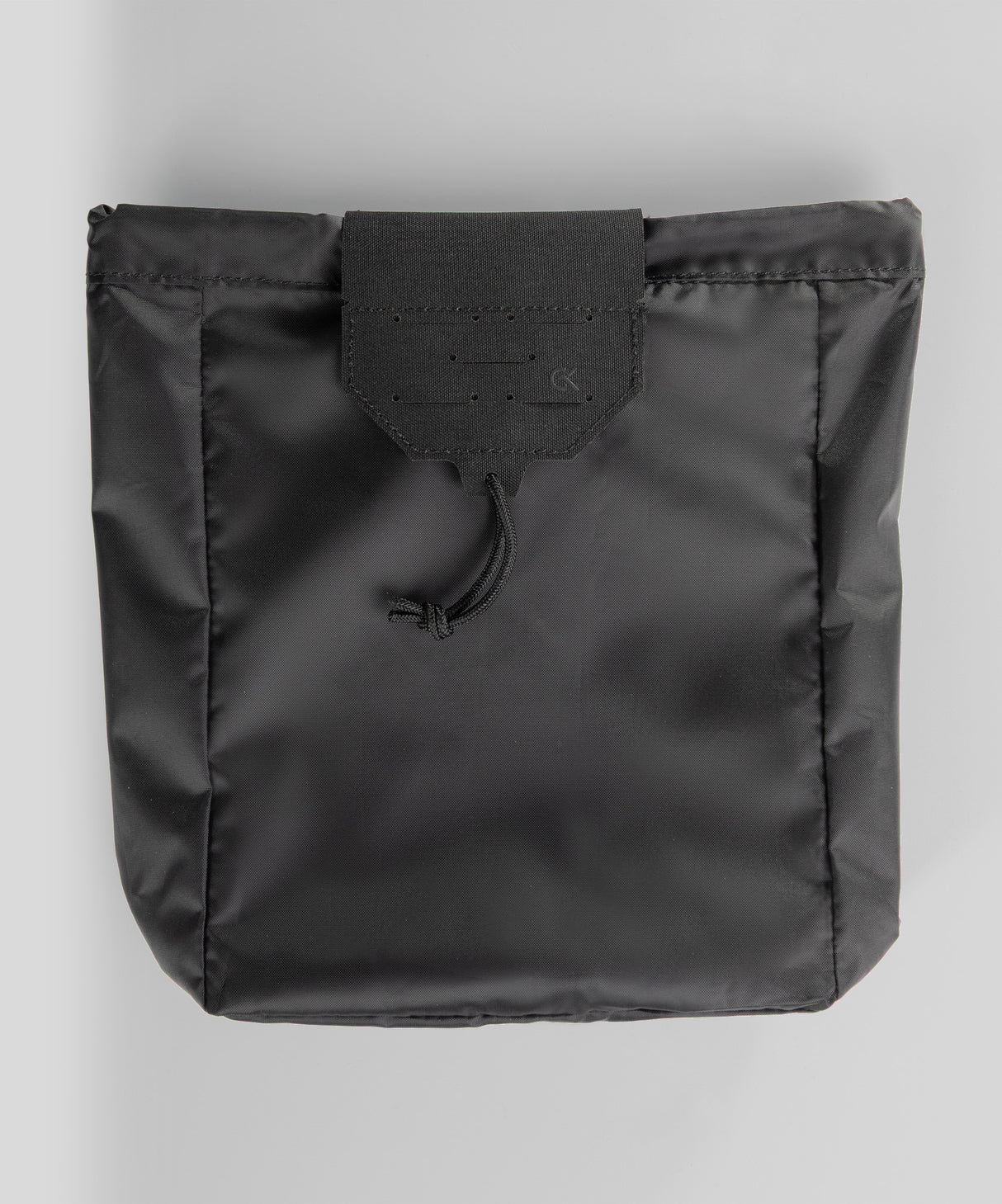 Poche de délestage GK Dutycall à ouverture haute sur platine MOLLE