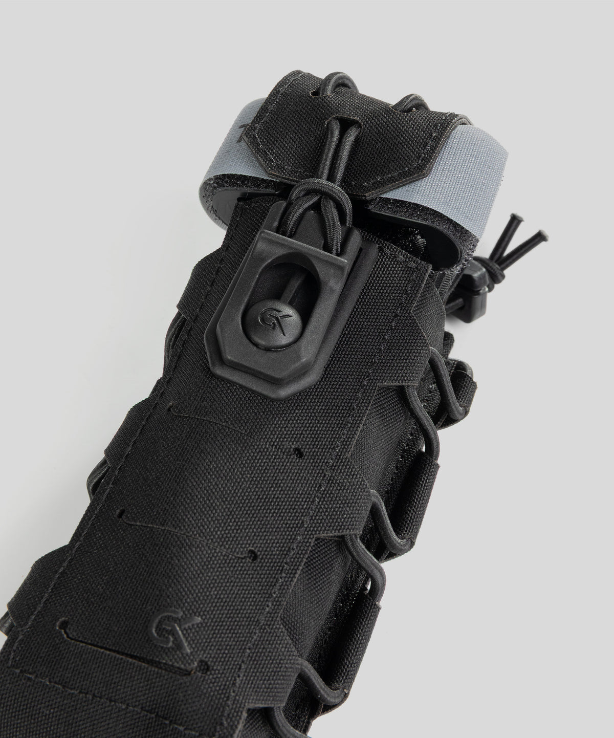Porte-garrot universel GK Dutycall sur platine MOLLE pour trousse individuelle