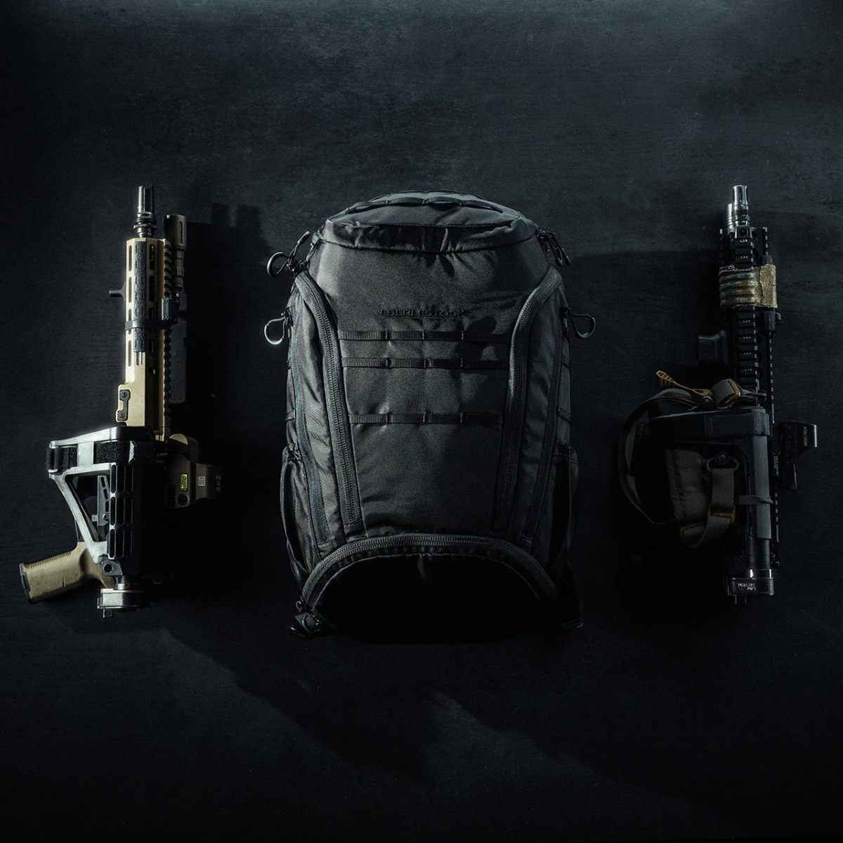 Sac à dos tactique EDC Eberlestock Little Trick 27/31 L à fourreau et compartiment dissimulé