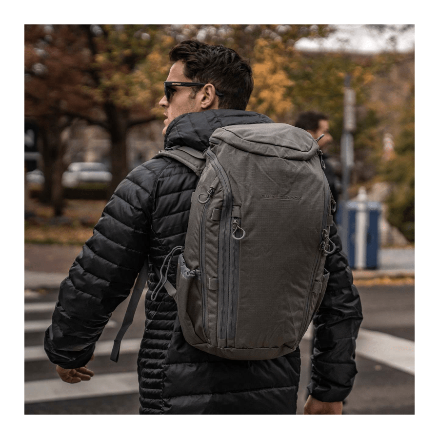 Sac à dos tactique EDC Eberlestock Switchblade 29 L avec compartiment dissimulé à fermeture magnétique