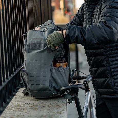 Sac à dos tactique Eberlestock Bandit 14 L compatible MOLLE avec poches extensibles