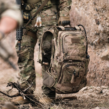 Sac à dos tactique Eberlestock LoDrag II 38 L léger avec fourreau d'arme et manchon d'hydratation