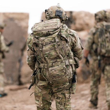 Sac à dos tactique Eberlestock Operator G4 98 L avec fourreau intégré, cadre Intex-II et rabat supérieur amovible