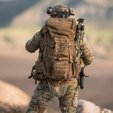 Sac à dos tactique Eberlestock Operator G4 98 L avec fourreau intégré, cadre Intex-II et rabat supérieur amovible