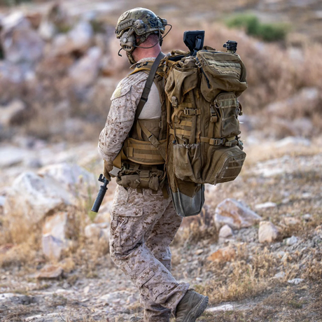 Sac à dos tactique Eberlestock Operator G4 98 L avec fourreau intégré, cadre Intex-II et rabat supérieur amovible