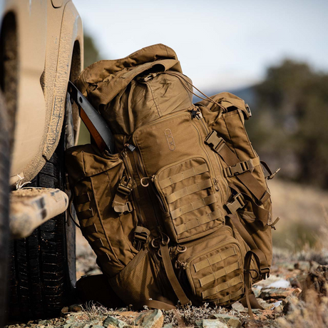 Sac à dos tactique Eberlestock Operator G4 98 L avec fourreau intégré, cadre Intex-II et rabat supérieur amovible