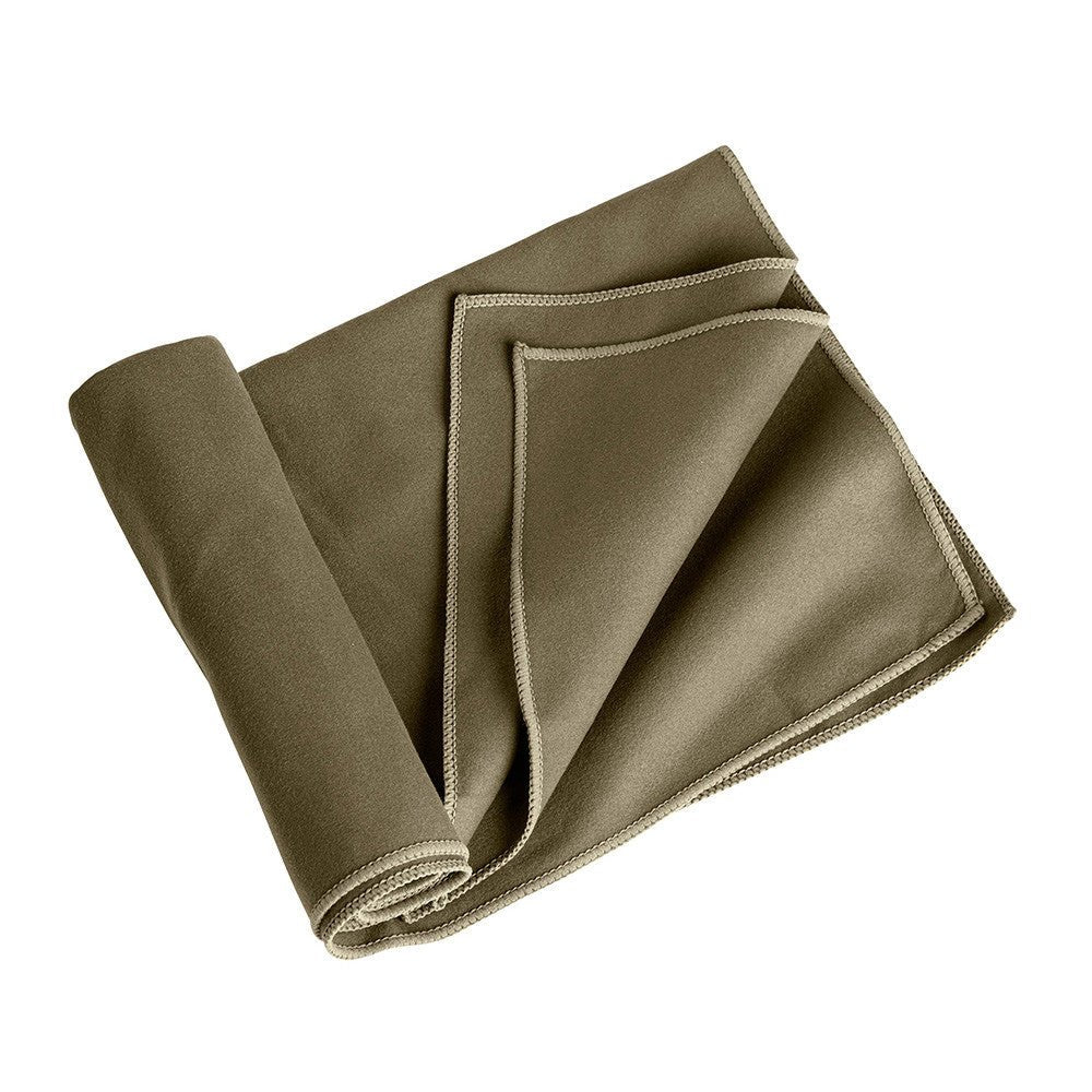 Serviette A10 Equipment Expédition 75 x 130 cm