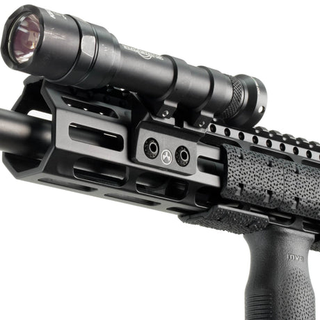 Rail Picatinny déporté en polymère Magpul M-LOK