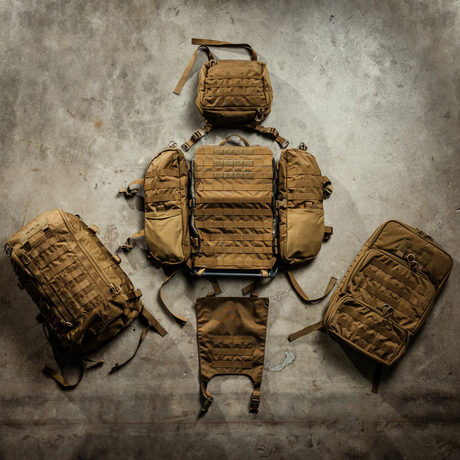 Système modulaire tactique Eberlestock Mission EMOD Full Kit cadre, sac d'assaut, rabat supérieur, pochettes latérales et panneau