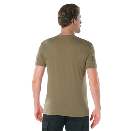 T-shirt Rothco Athletic Fit avec Patch