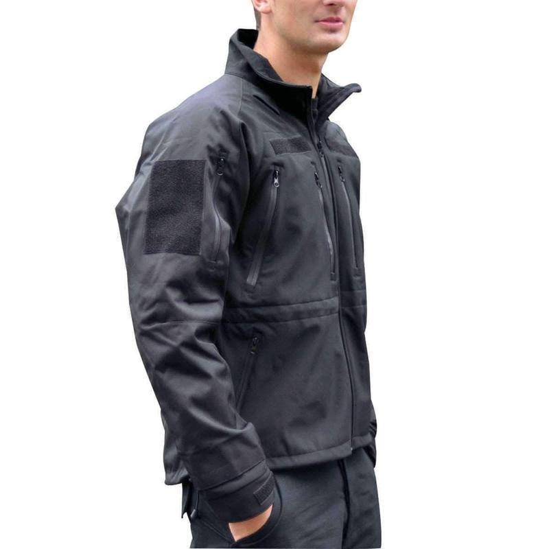 Veste softshell Mil-Tec Tactical Plus laminé trois couches colonne 8000 mm avec boucles pouces et compartiments protection