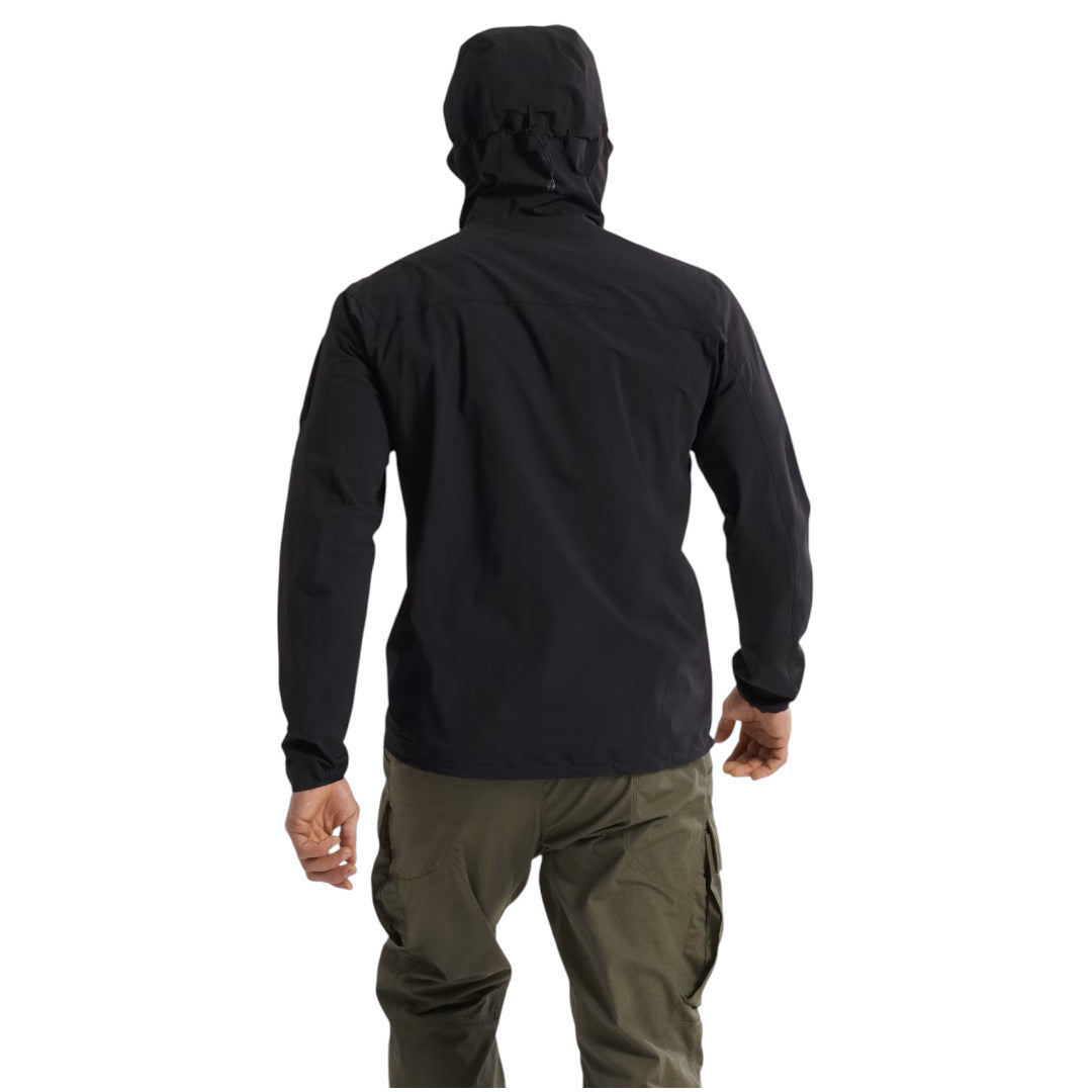 Anorak softshell Arc'teryx Leaf Gamma SL 86 % nylon 14 % élasthanne annoncé à 260 grammes