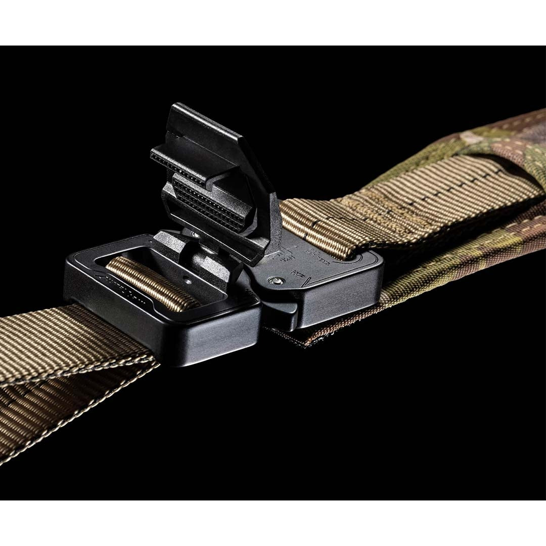 Ceinturon tactique Mamba Frog Pro sangle tubulaire MIL-W-5625K donnée à 1 815 kg