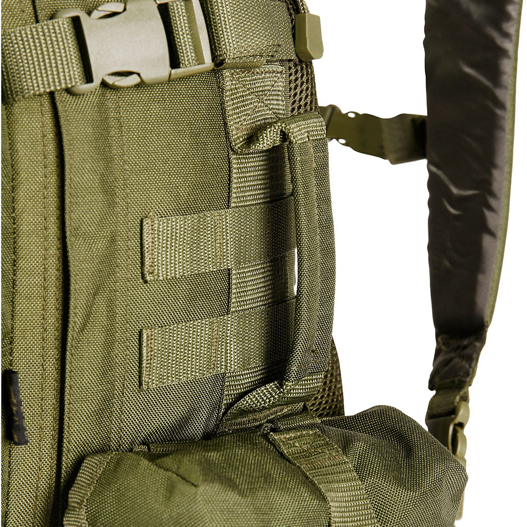 Sac à dos de combat Ares Cougar 45 L ceinture ventrale amovible et bandes MOLLE