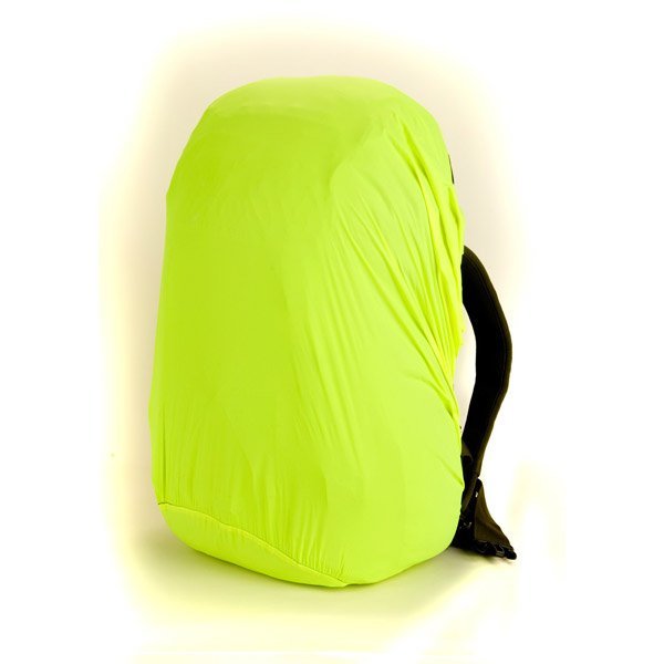 Couvre-sac imperméable Snugpak Aquacover 70 en nylon ripstop replié en 16 x 9 cm